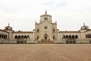 Guidet opplevelse av den monumentale kirkegården i Milano