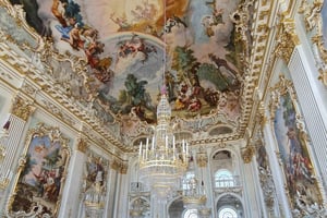 Utforska Nymphenburgs slott med en arkitekt och guide