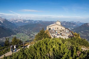 Münchenistä: Kotkanpesä ja Königssee -päiväretki