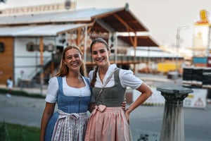 Munich : Visite guidée de l'Oktoberfest avec bière et déjeuner