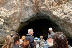 Nizza: Salainen Rivieran venekierros Mala-luolaan ja snorklausta