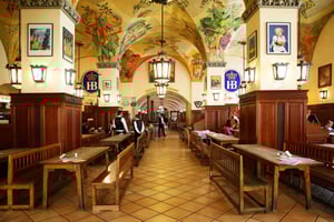 Private Munich Beer Hall-Hopping, 3-Course-Menu & Tasting