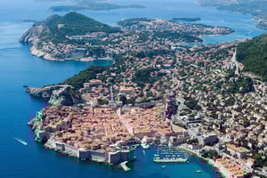 Dubrovnik walking tour from Kotor