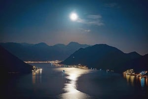 Kotor: Exclusive 2-Hour Night Boat Tour of Boka Bay
