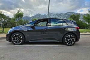 Podgorica: Private Transfer to Budva