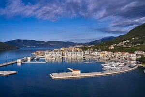 Private boat tour Kotor to Porto Montenegro - Portonovi