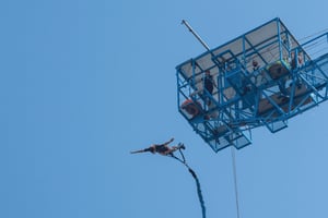 Montréal : Bungee Jump + Mini-golf (Offre Combinée)