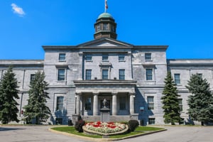 Montreal: McGill University Guided Walking Tour