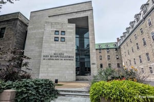 Montreal: Musée des Hospitalières Entry & Digital City Tour