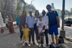 Koko päivän yksityinen slummikierros ja nähtävyyksiä Mumbaissa