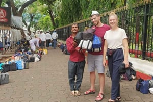Rencontrez Dabbawala Visitez Dhobi Ghat et le bidonville de Dharavi en train