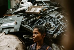 Mumbai: Visita guiada a pie por los barrios bajos de Dharavi con la 1ª Guía Femenina