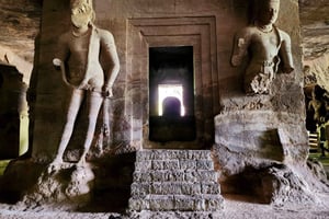 Mumbai Kanheri Höhlen Historische Halbtagestour mit Optionen