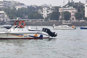 Mumbai: pikaveneajelu auringonlaskunäkymillä