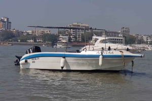 Privétransfer met speedboot van Mumbai naar Alibaug