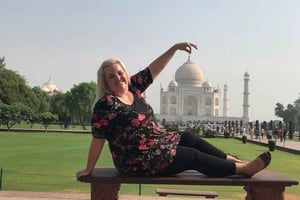 Samana päivänä Agra Taj ja Red Fort Mumbaista