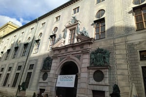 Munich Residenz: Private Tour with artists and historians