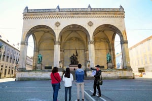 Nationalsocialismen WWII med licensierad guide - privat tur