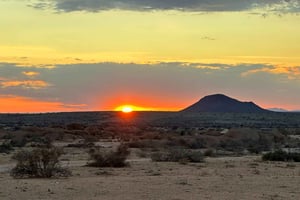 Private Spitzkoppe and Ancient Art Guided Tour with Lunch