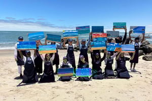Swakopmund: Beach Painting Session with Artist Guide