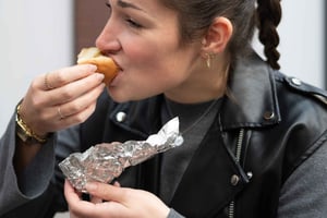 Tour gastronômico de cachorros-quentes em Nova York