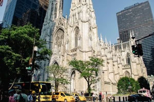 NYC: East Village & Midtown Irish History Walking Tour