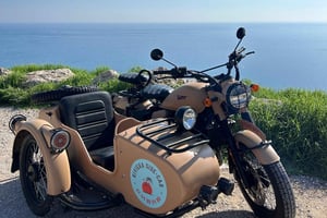 French Riviera City Tour by Sidecar
