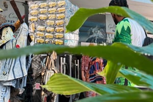 Lagos: Delt omvisning på kunstgalleri