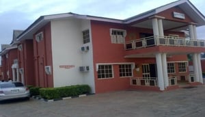 Limelite Hotel And  Suites