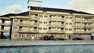 Vantage Beach Hotel