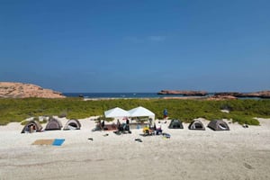 Camping til Daymaniyat-øerne med overnatning