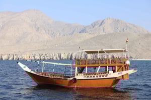 Khasab: Dhow Cruise with Lunch, Dolphin Watching& Snorkeling