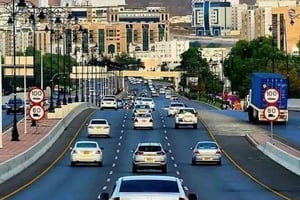 Muscat Half-Day Tour Mosque , palace , Souk – Small Group