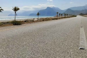 Privat tur i Salalah stad och väster om Salalah