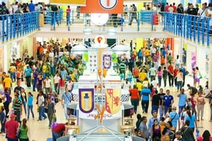 Panama City: Shopping at Albrook Mall & Round-Trip Transfer