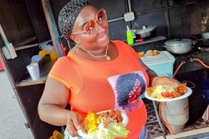 Tour gastronomico dello street food a Panama con oltre 20 assaggi