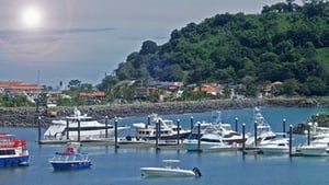 De Gerenoveerde Walk of Amador Causeway