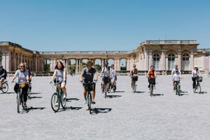 Vanuit Parijs: Fietstour naar Versailles met toegang met tijdslot tot het paleis