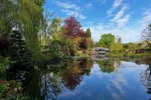 パリ発：ジヴェルニー半日プライベートツアー
