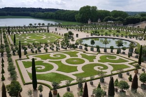 Fra Paris: Guidet opplevelse i Versailles-palasset og -hagene