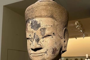 ギメ美術館：インド世界の宗教ガイド付きツアー（入場券込み）