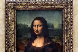 Louvre Guided Tour: Masterpieces