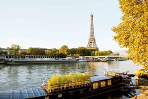 París: crucero de 4 horas con canto y baile – Día de San Valentín