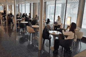 Париж: доступ в зал Paris Lounge в аэропорту Шарль-де-Голль