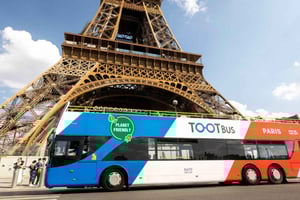 Paris: Hop-on Hop-off busstur og Seine-cruise - pakketur