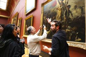 パリ：ルーヴル美術館優先入場＆モナリザ・ガイド付きツアー