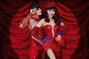 Paris Paradis Latin Cabaret Ystävänpäivän illallinen ja show