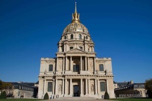 Paris: Private Customizable City Tour in Spanish