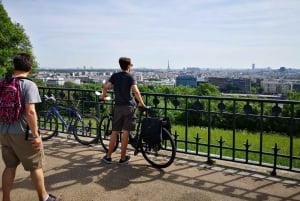 Paris: Versailles Palace and Queen Hamlet E-Bike Tour