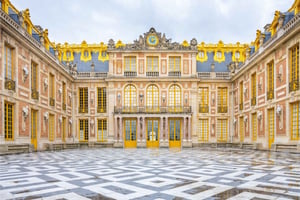 Privat bil med förare Lyxig rundtur till Château de Versailles